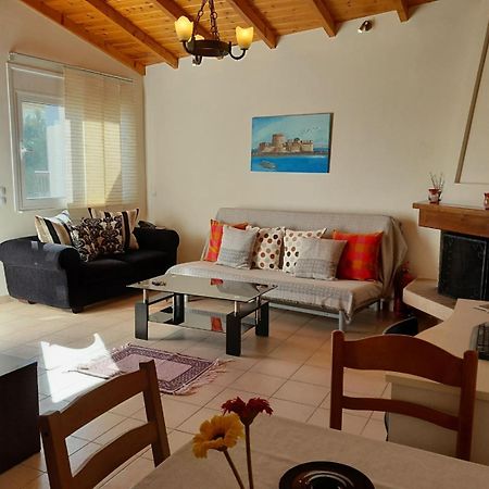 Omorfi Poli 120 Sqm Apartment Nafplio Ngoại thất bức ảnh