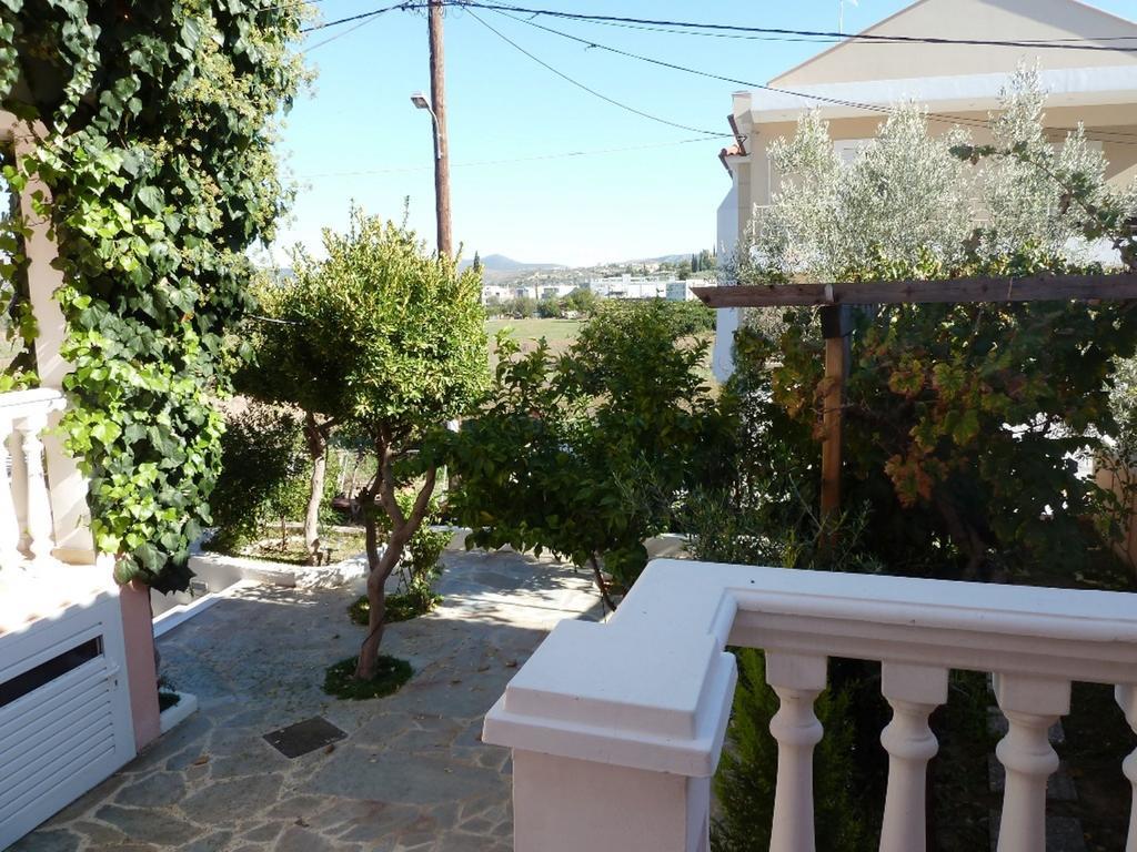 Omorfi Poli 120 Sqm Apartment Nafplio Ngoại thất bức ảnh