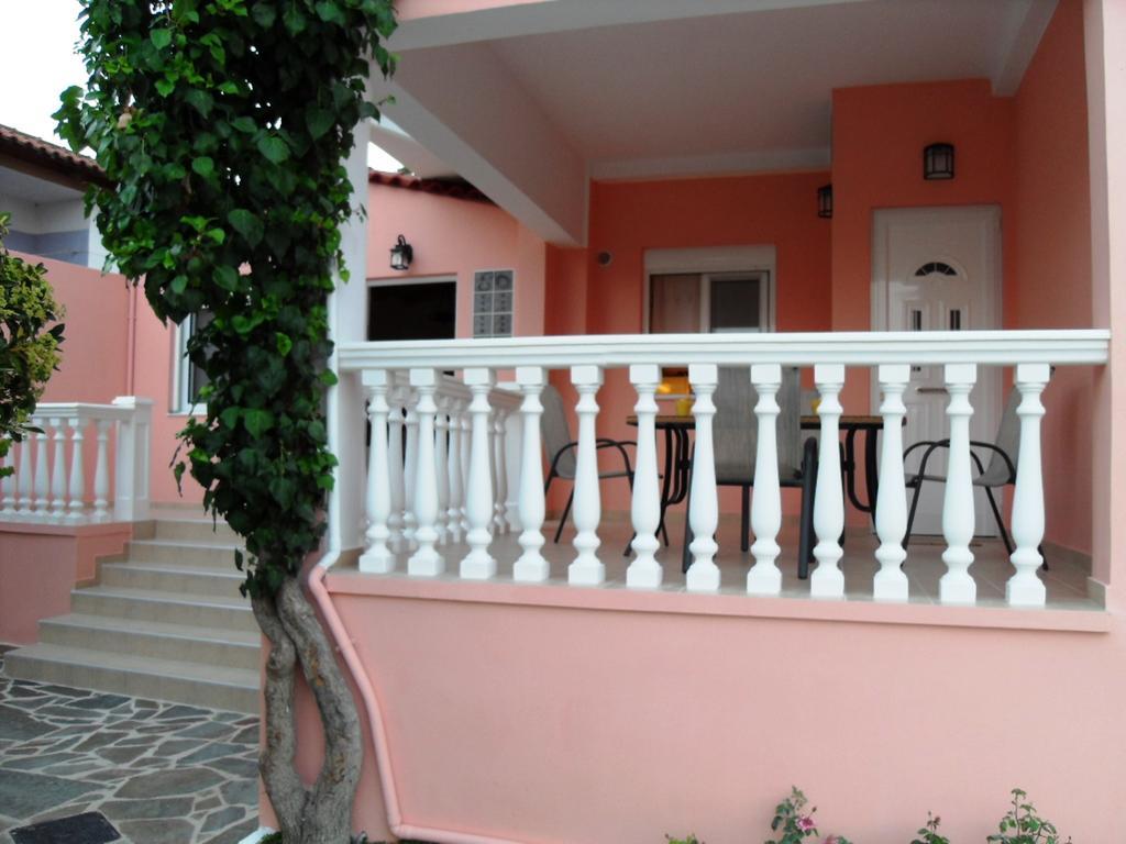 Omorfi Poli 120 Sqm Apartment Nafplio Ngoại thất bức ảnh